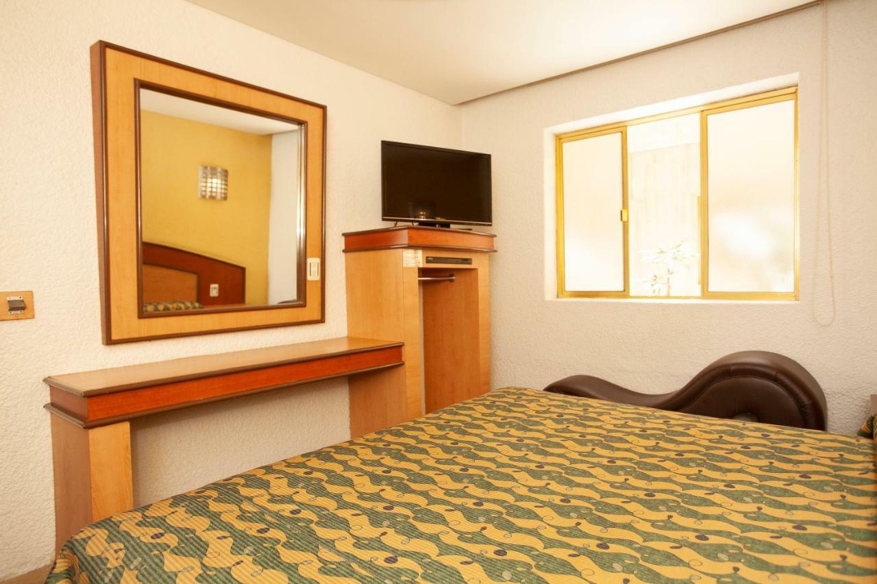 Hotel Tres Colonias - Solo Adultos Mexico By Eksteriør billede