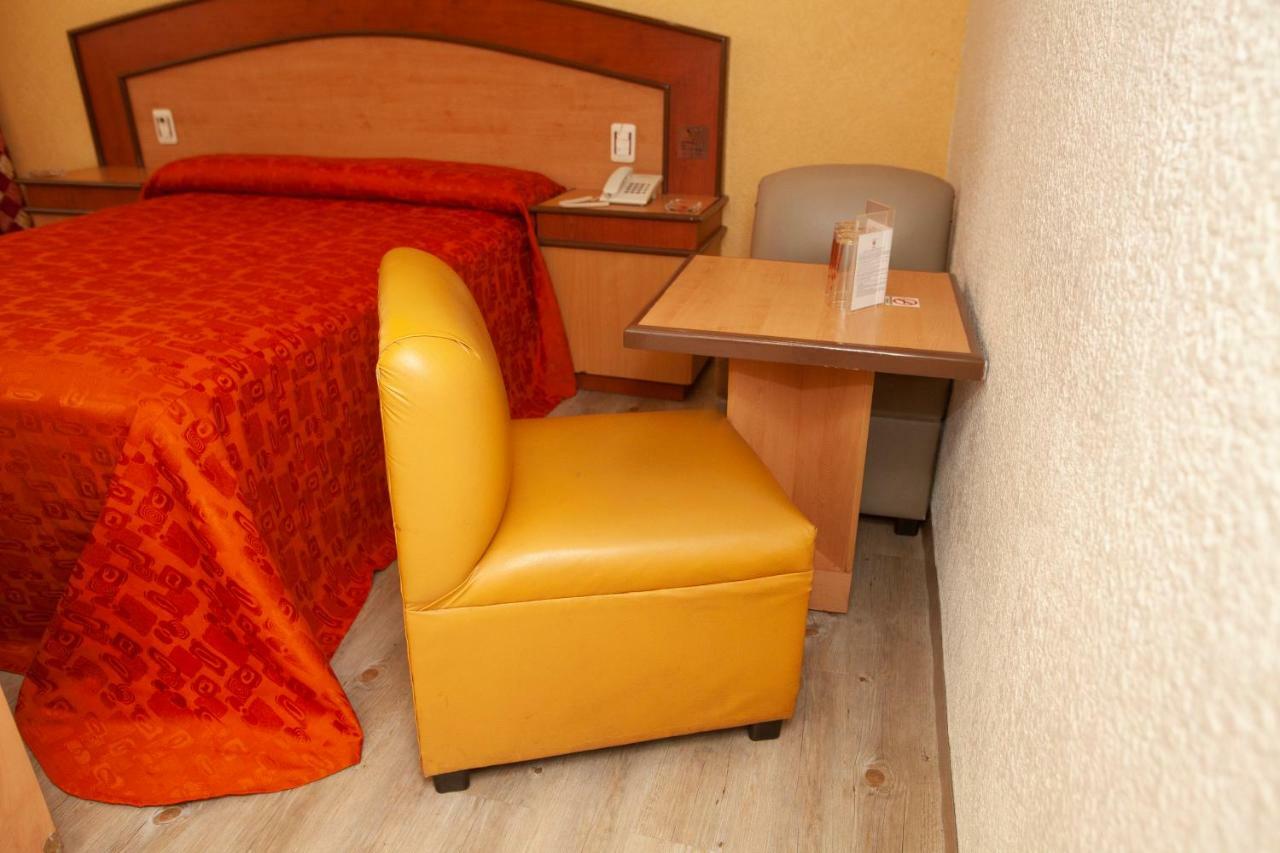 Hotel Tres Colonias - Solo Adultos Mexico By Eksteriør billede